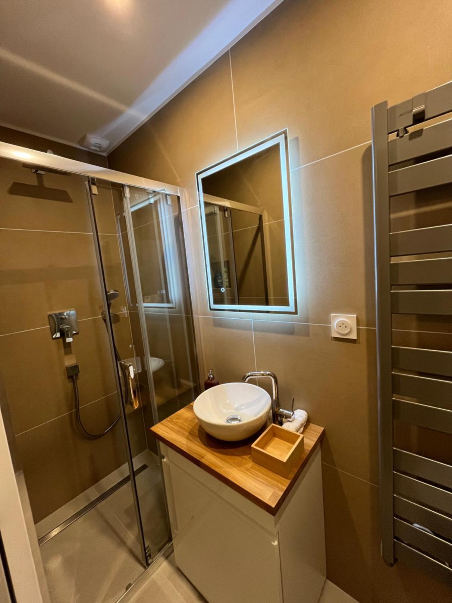 Chambre Chez Habitant Douche Wc Prives - Calme - Terrasse Saint-Germain-en-Laye Zewnętrze zdjęcie
